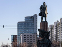 Lev Kerbel: the Sculptor of Lenine